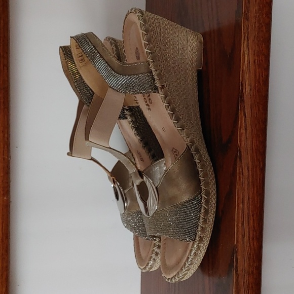 Remonte Soft Wedge Heel  Leather Sparkle Strap Sandals Size 41 - Picture 3 of 6